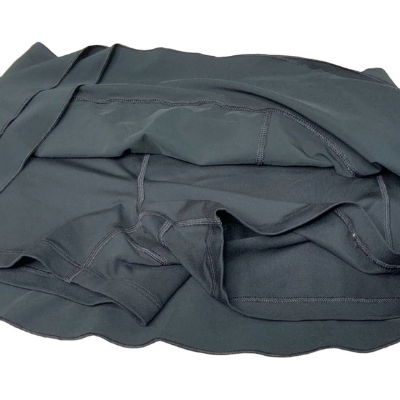 NIKE Dri-Fit Short Black Ruffle Hem Skort US Sz L - Picture 8 of 10